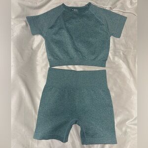 Women’s workout set